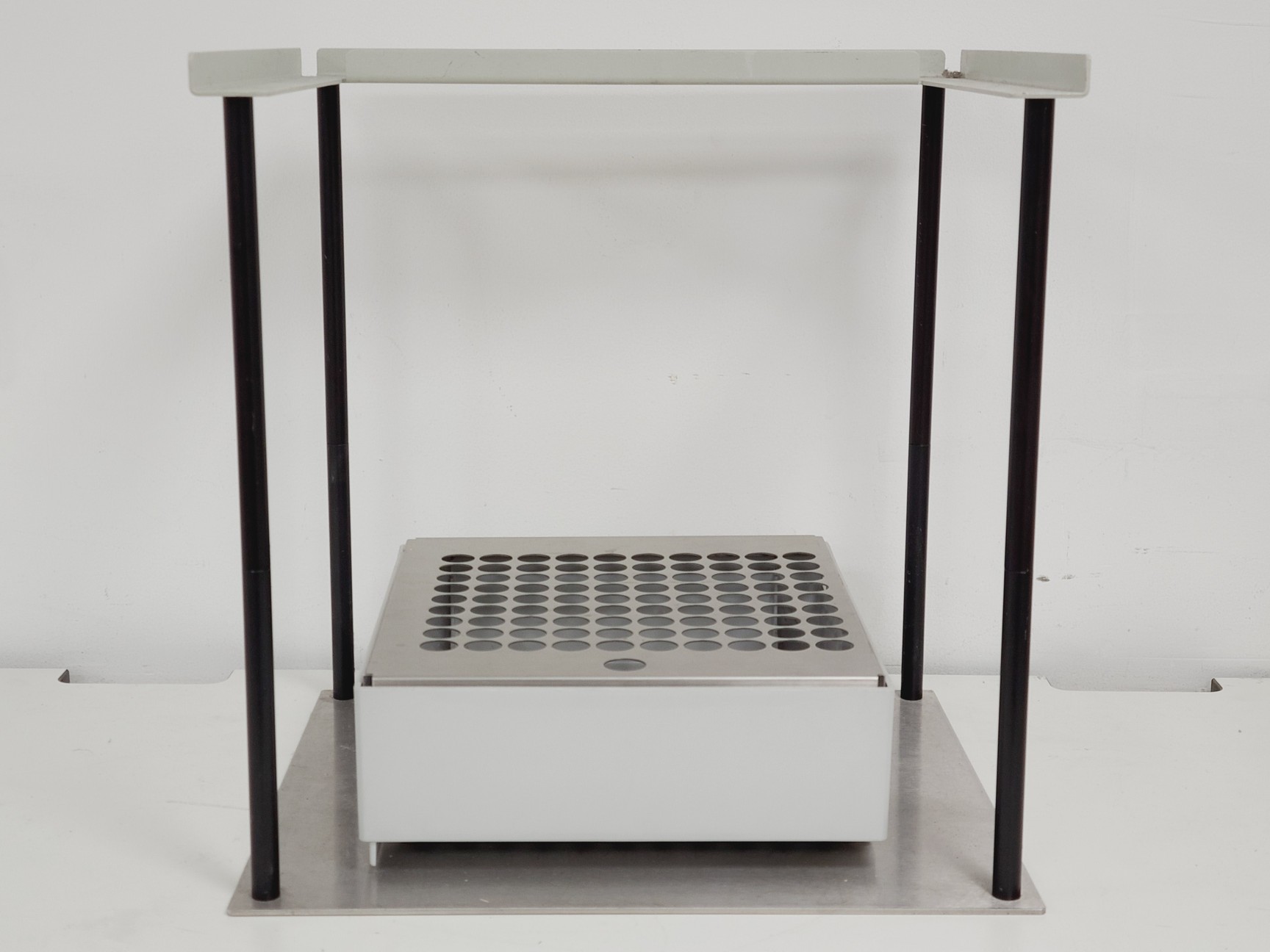 Image of Waters Sample Manager HPLC System with Pumps, Detector & Autosampler