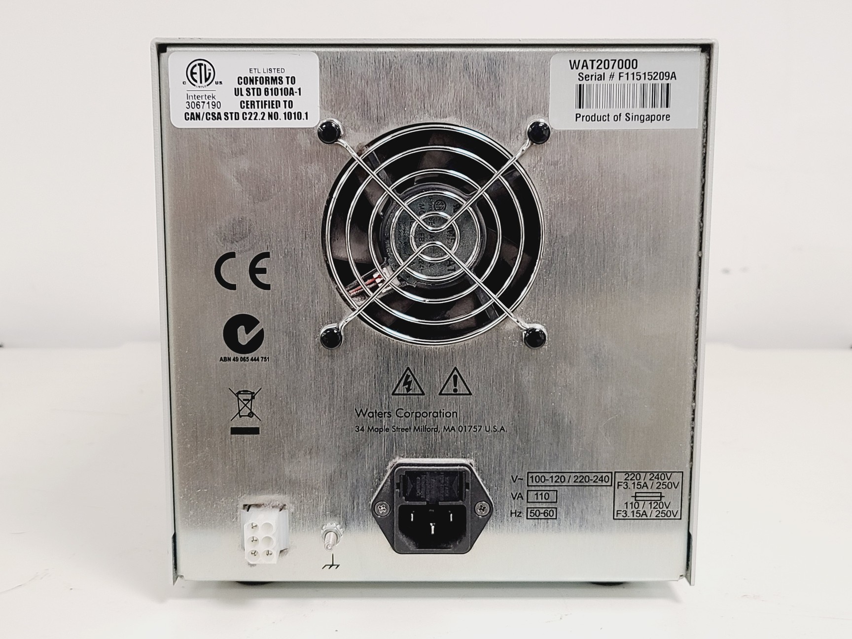Image of Waters Sample Manager HPLC System with Pumps, Detector & Autosampler