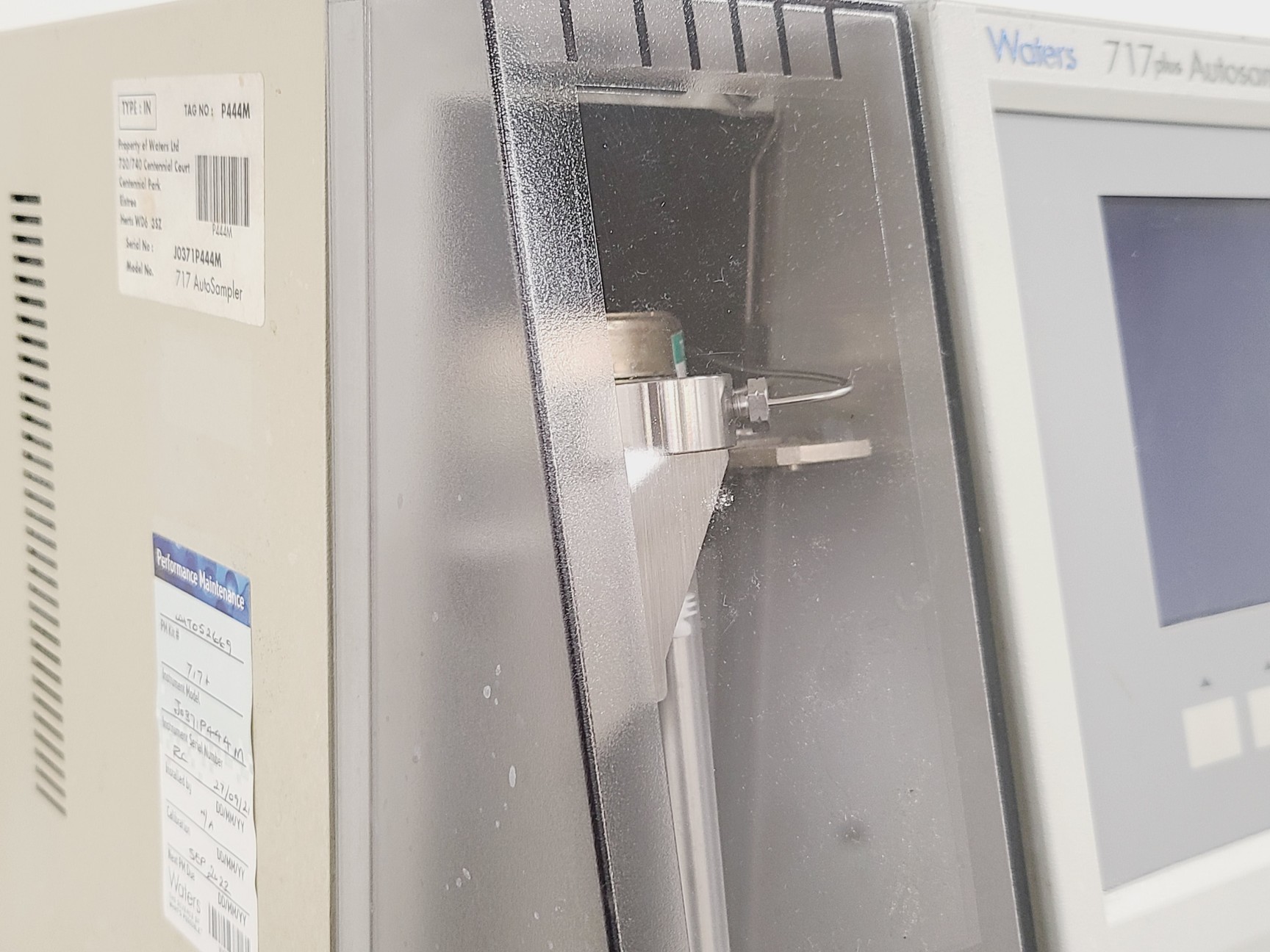 Image of Waters Sample Manager HPLC System with Pumps, Detector & Autosampler