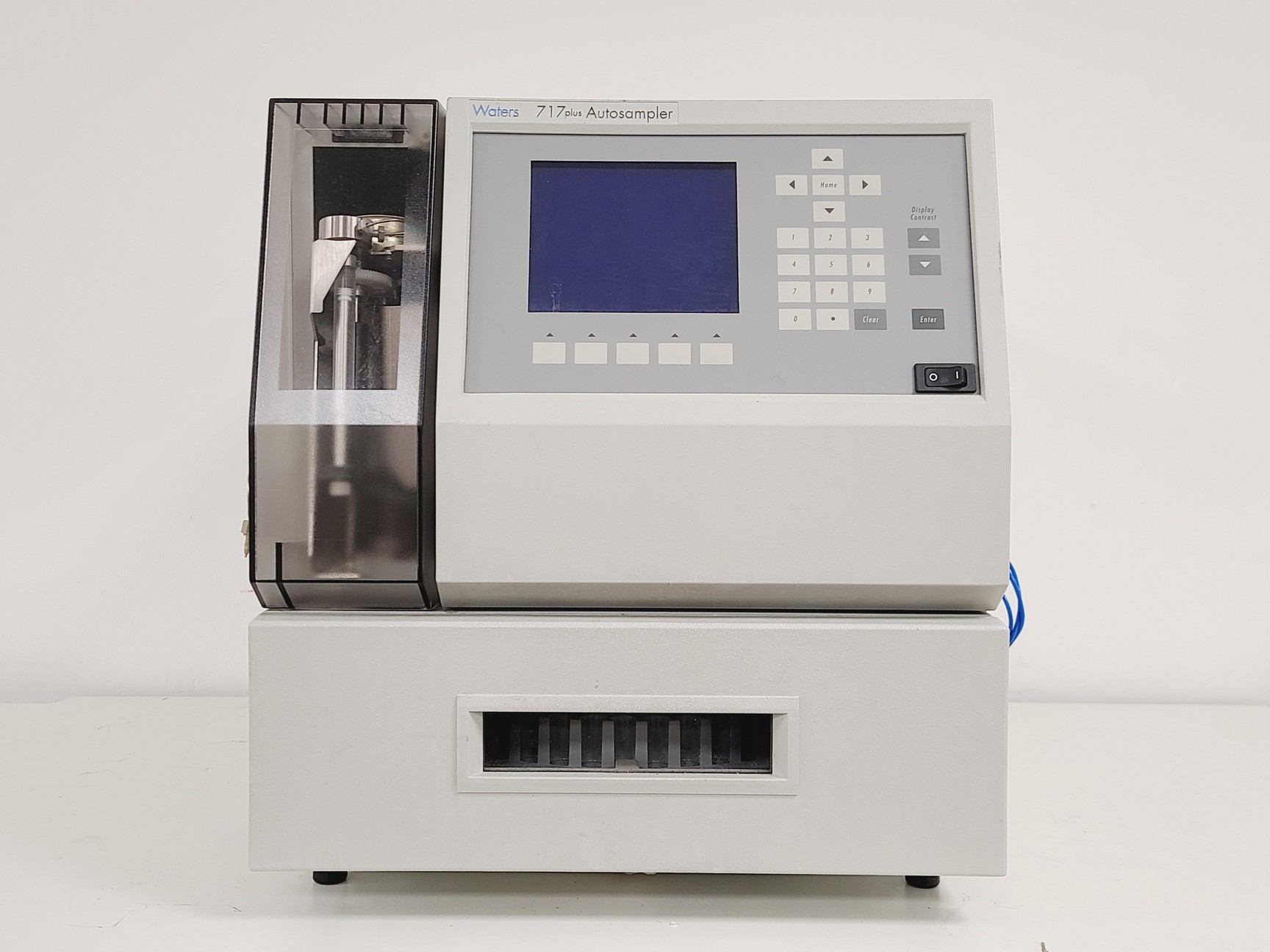Image of Waters Sample Manager HPLC System with Pumps, Detector & Autosampler