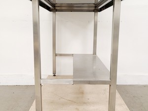 Thumbnail image of Cleanrooms Laminar Flow Hood w/ Stainless Steel Table