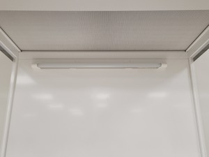 Thumbnail image of Cleanrooms Laminar Flow Hood w/ Stainless Steel Table