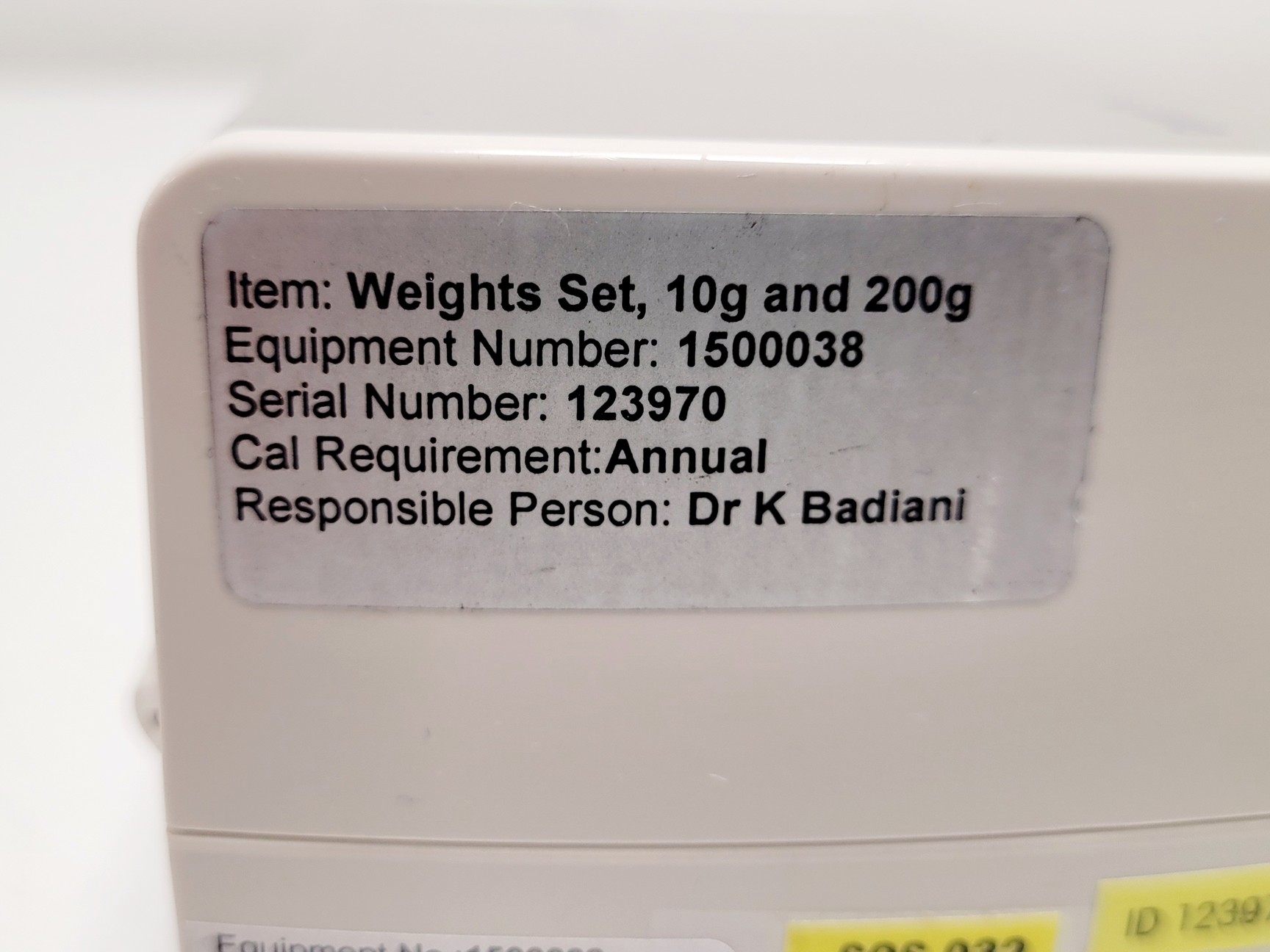 Image of Mettler AT261 DeltaRange Analytical Balance Lab