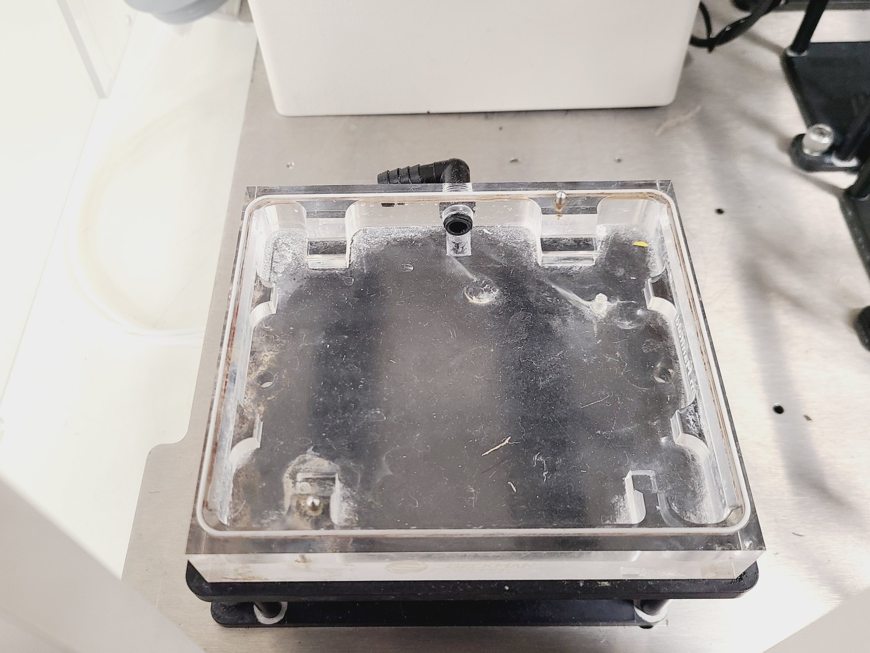 Image of Beckman Coulter Biomek FX Liquid Handling Robot System Lab