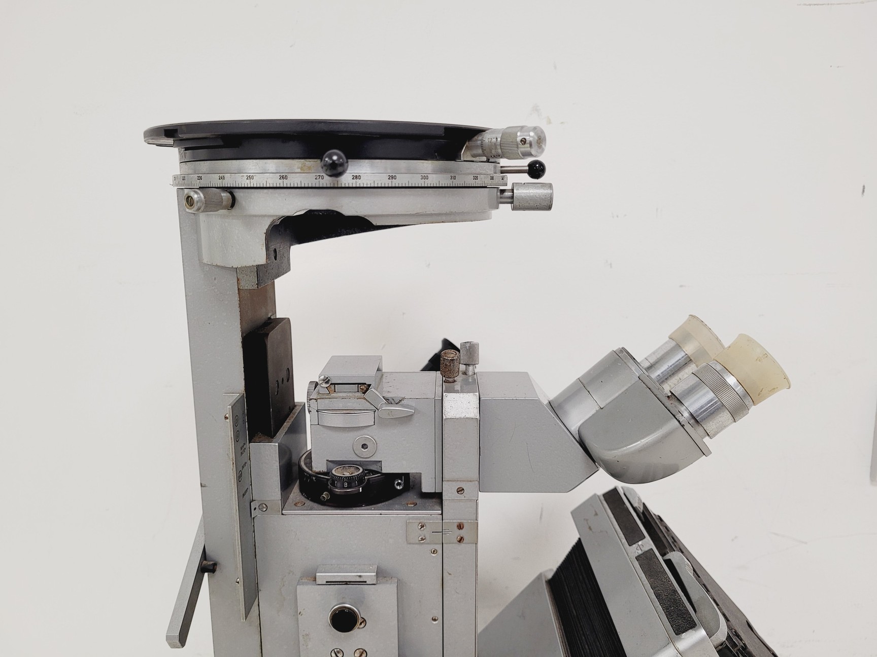 Image of Reichert 347 419 Inverted Polarising Microscope