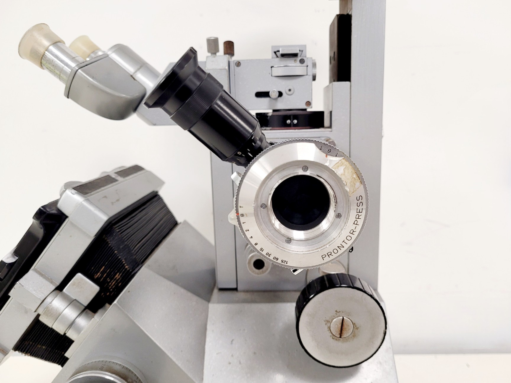 Image of Reichert 347 419 Inverted Polarising Microscope