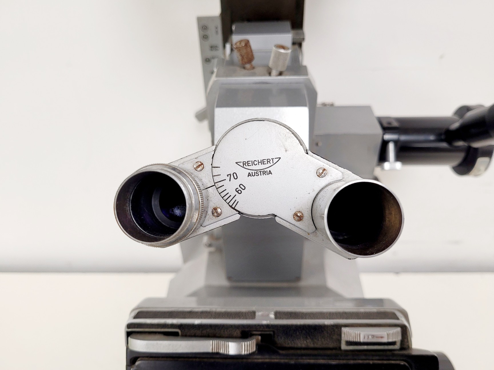 Image of Reichert 347 419 Inverted Polarising Microscope