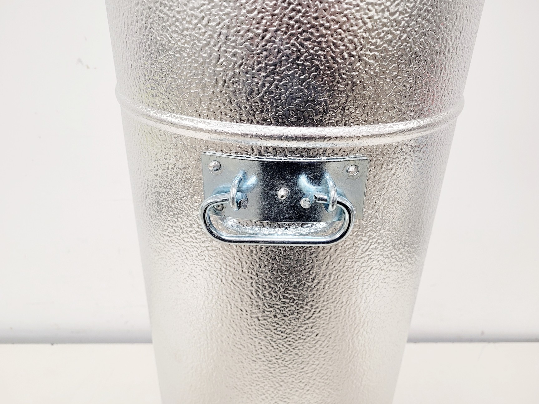 Image of Isotherm Cylindrical Dewar 30x30x70 cm Lab