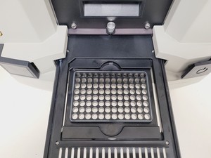 Thumbnail image of Applied Biosystems 7500 Fast Real-Time PCR System