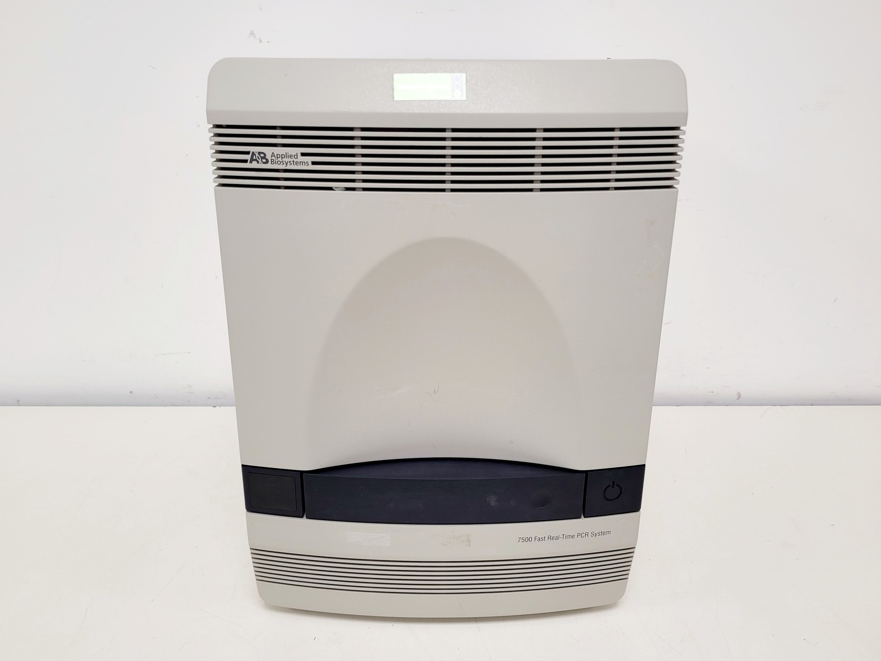 Image of Applied Biosystems 7500 Fast Real-Time PCR System