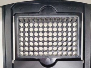 Thumbnail image of Applied Biosystems 7500 Fast Real-Time PCR System