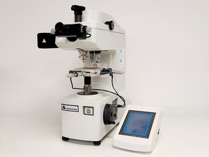 Image of Buehler Micromet 5104 Hardness Tester w/ 3 x Objectives M50,M10 & M20 