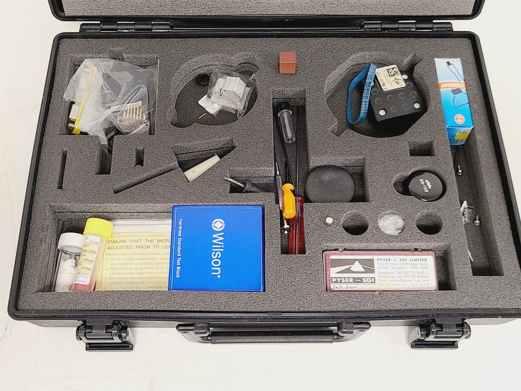 Image of Buehler Micromet 5104 Hardness Tester w/ 3 x Objectives M50,M10 & M20 