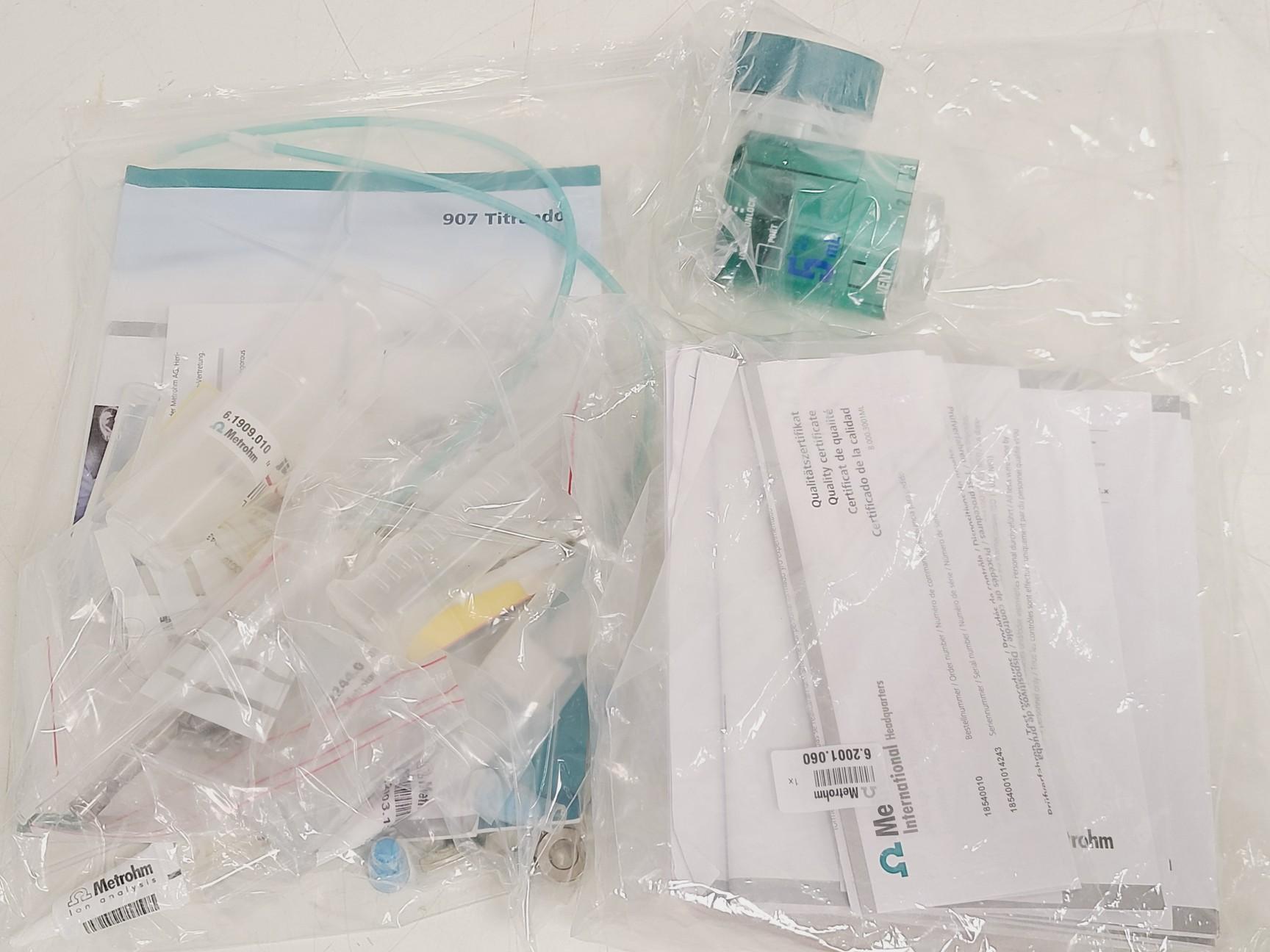 Image of Metrohm 907 Titrando High-End Tritrator, Ti Stand, 2 x 800 Dosino Lab