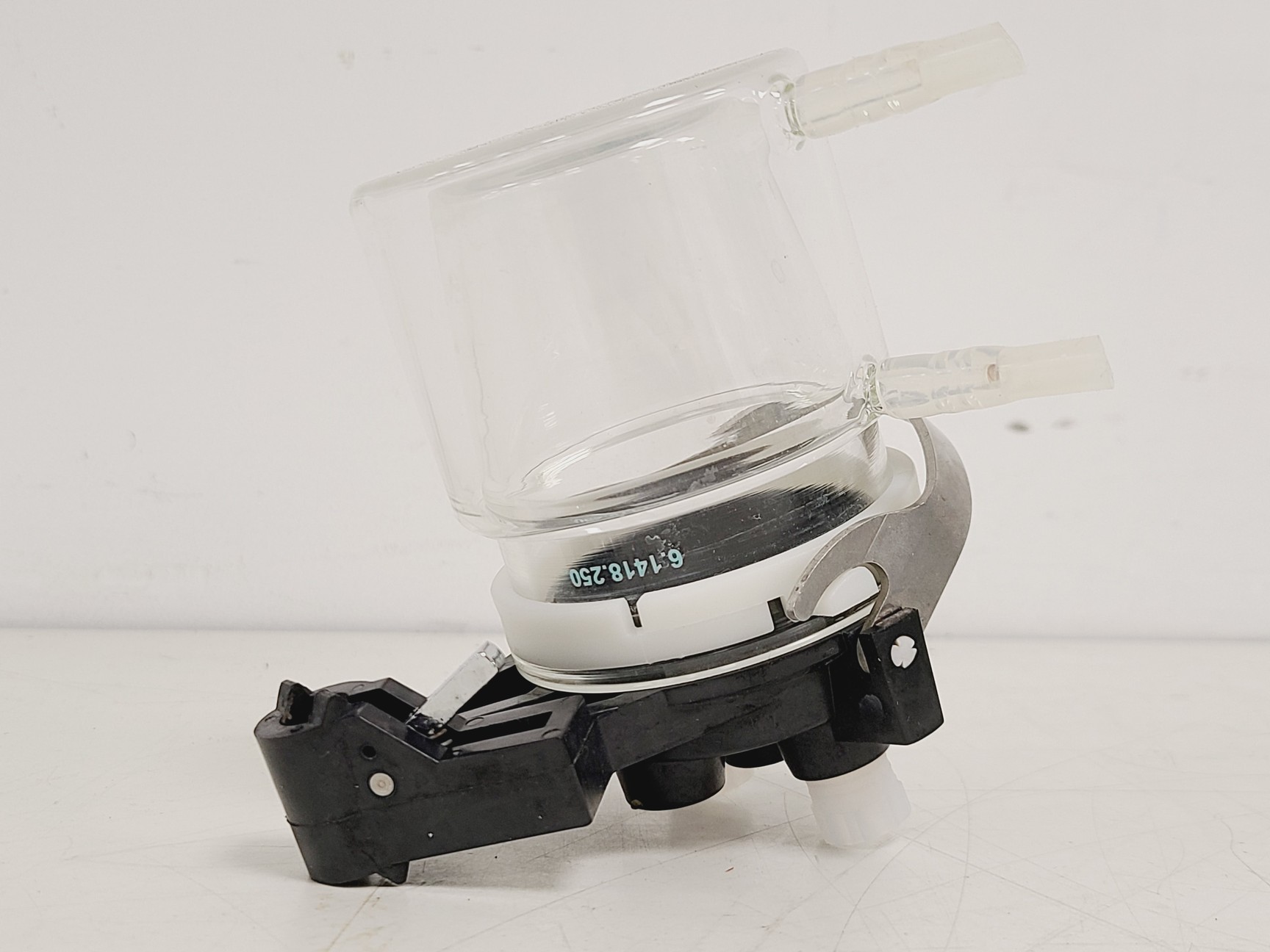 Image of Metrohm 907 Titrando High-End Tritrator, Ti Stand, 2 x 800 Dosino Lab