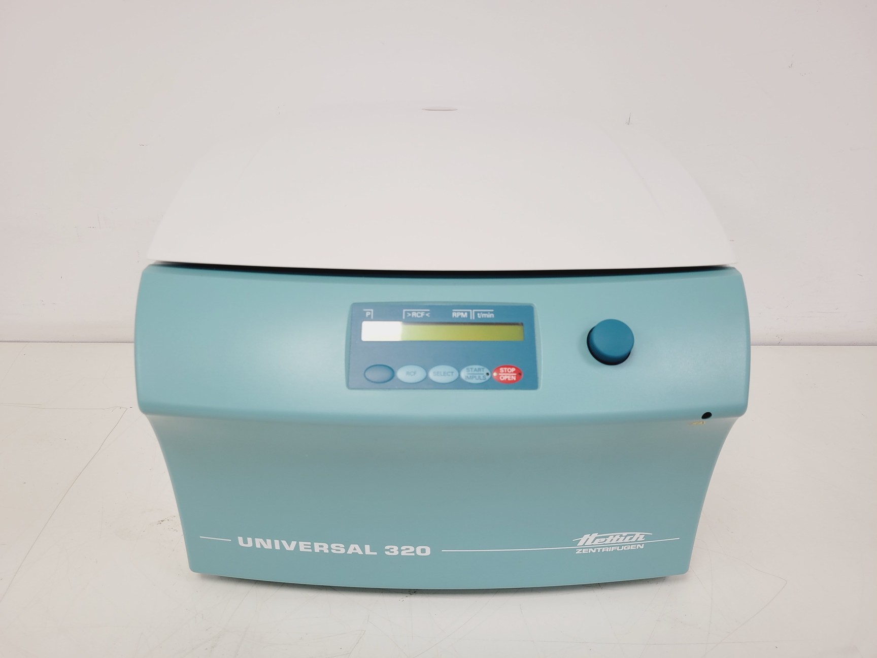 Image of Hettich Universal 320 Benchtop Centrifuge