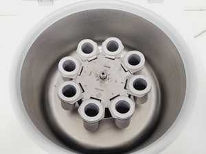 Thumbnail image of Hettich Universal 320 Benchtop Centrifuge