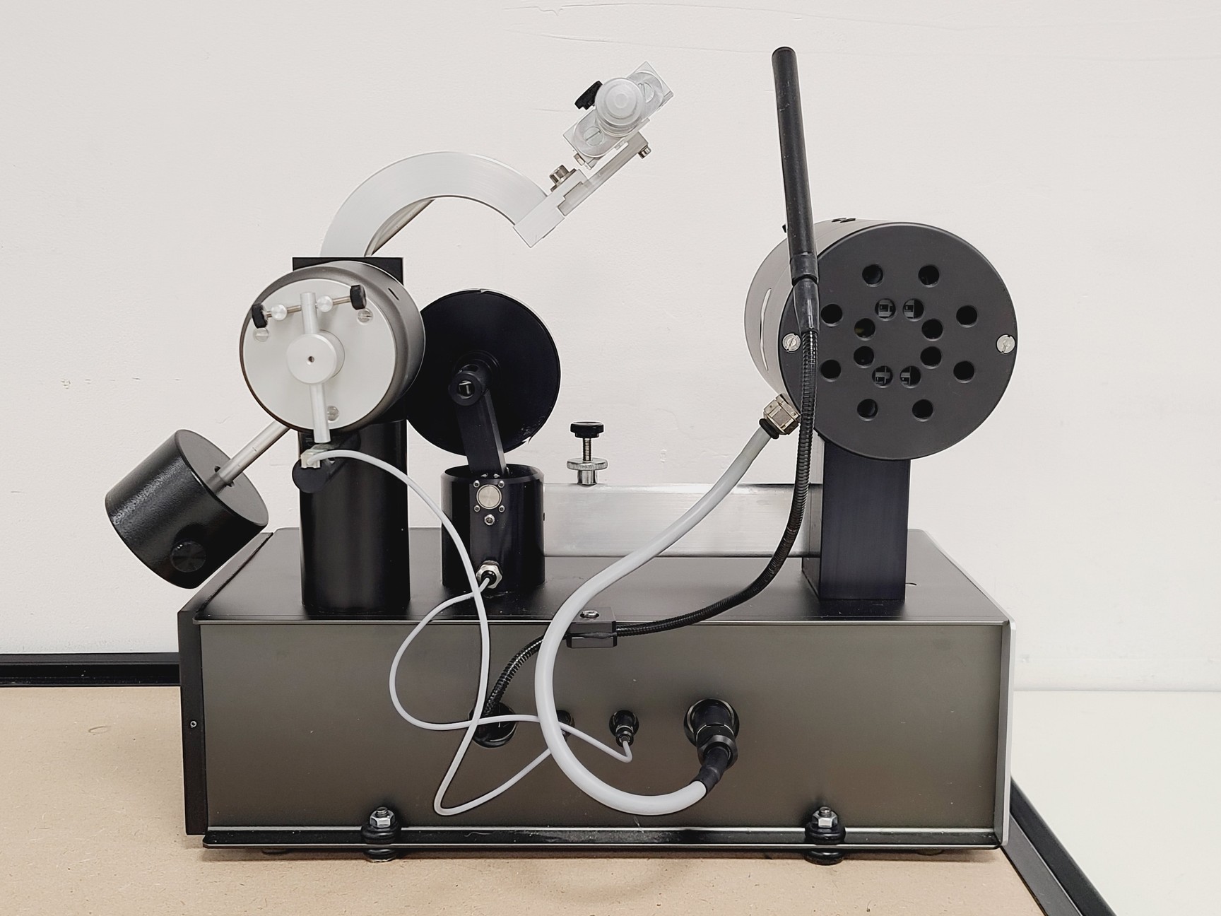 Image of Well Diamond Wire Saw Model 3400