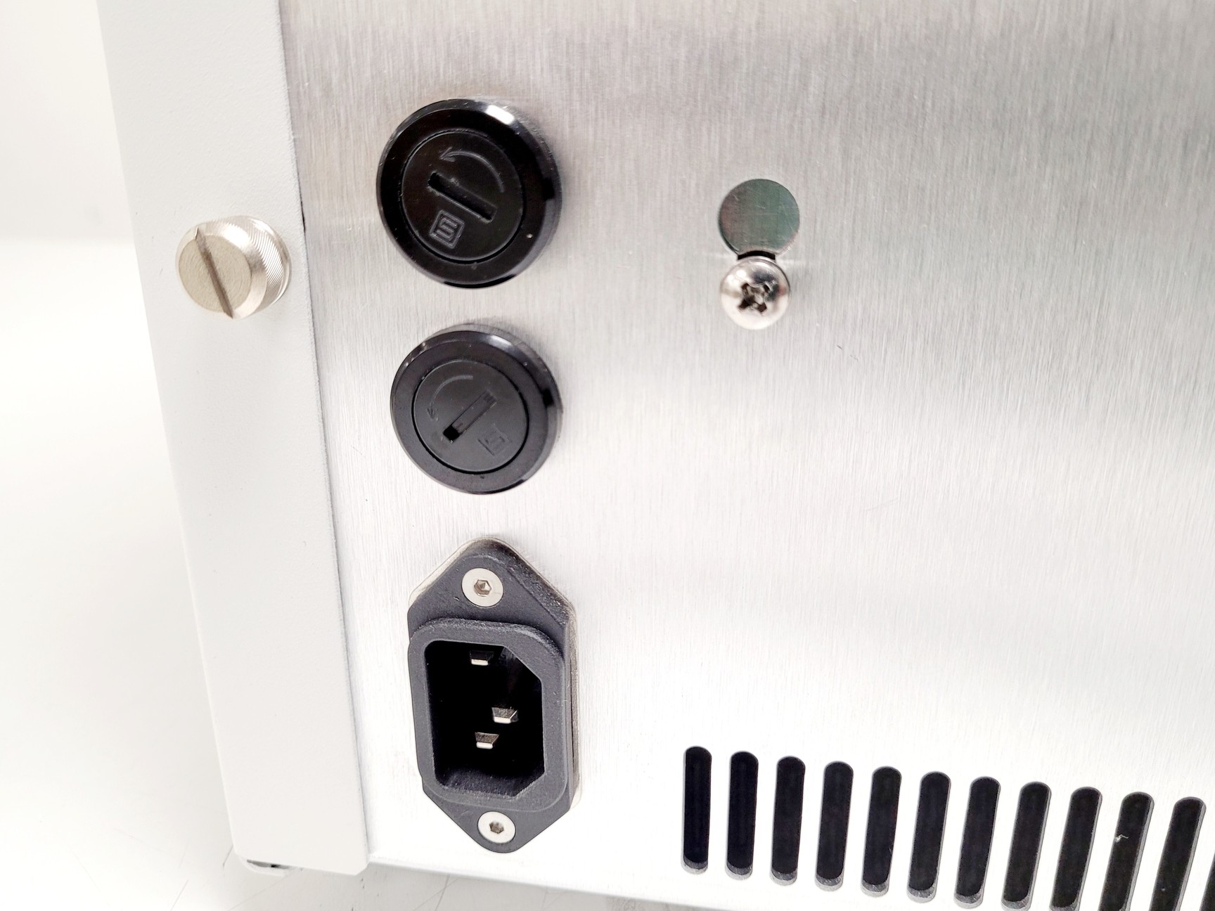 Image of Applied Biosystems 7500 Fast Real-Time PCR Machine w/ Laptop & Software 