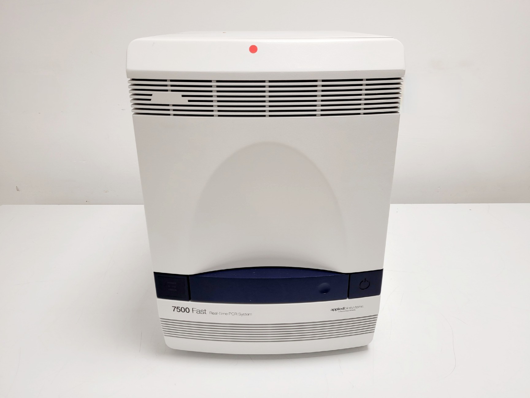 Image of Applied Biosystems 7500 Fast Real-Time PCR Machine 2020