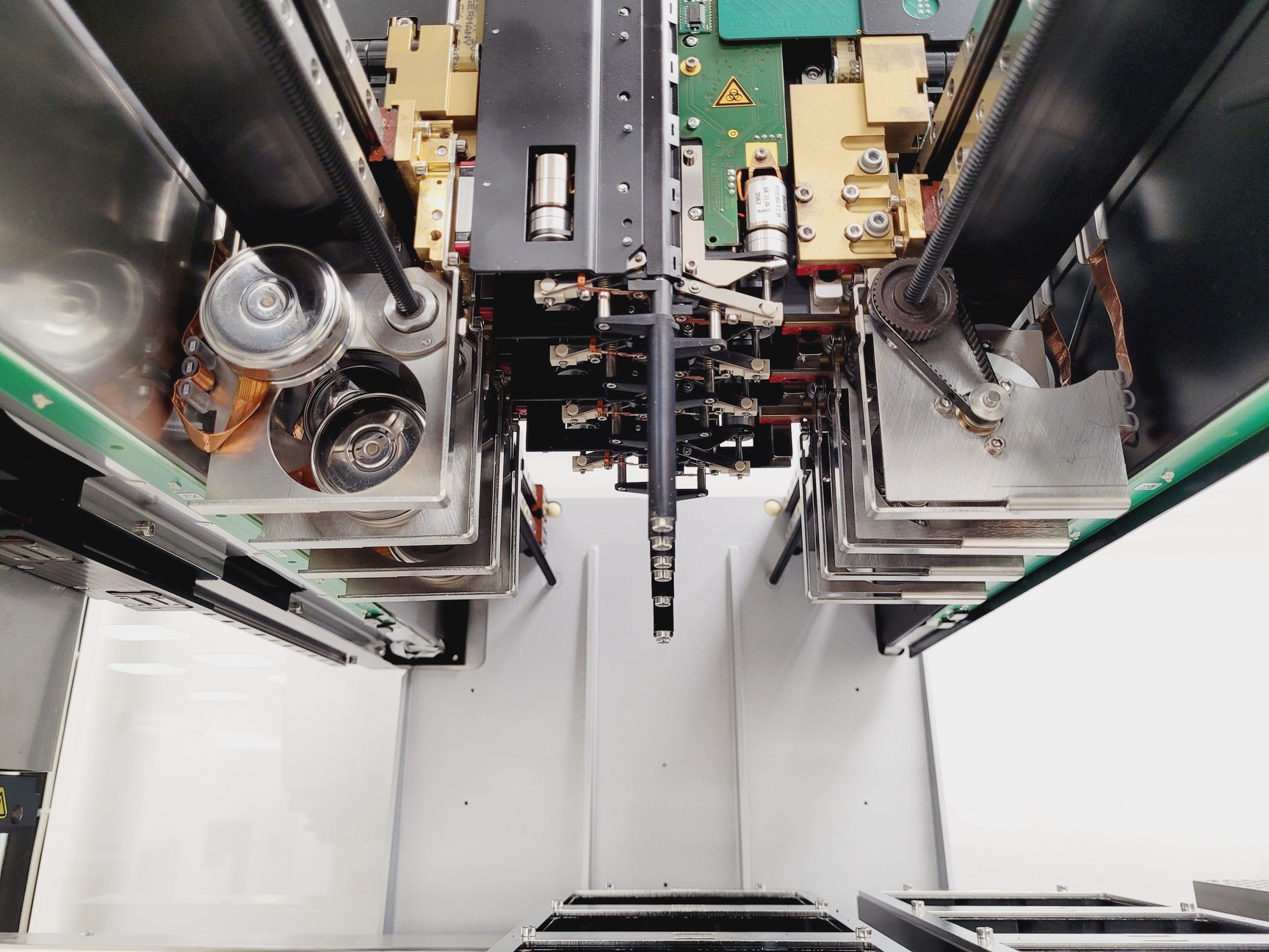 Image of Hamilton Microlab STAR M Liquid Handler System SPAN-8 CO-RE 96 (2020)