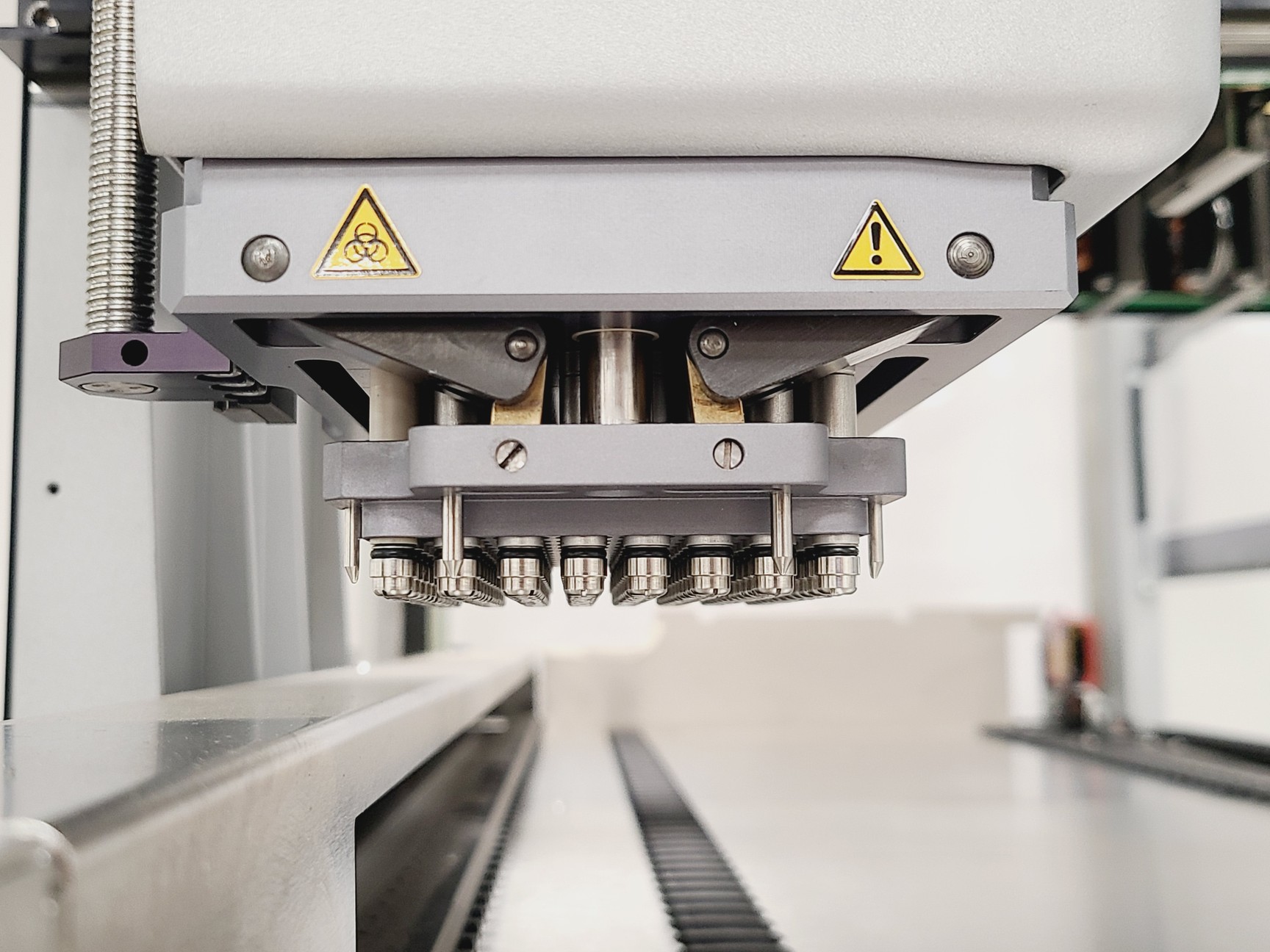 Image of Hamilton Microlab Star M Liquid Handler System 2020 SPAN-8 CO-RE 96 Lab