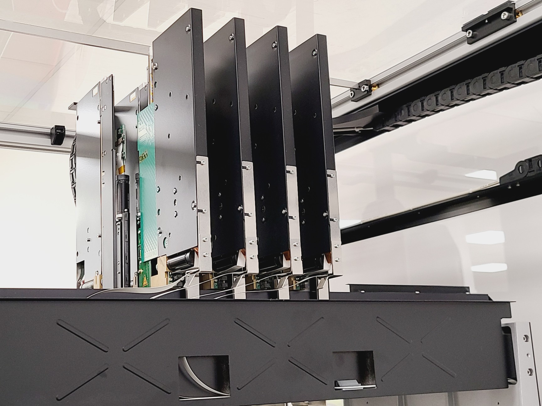 Image of Hamilton Microlab Star M Liquid Handler System 2020 SPAN-8 CO-RE 96 Lab