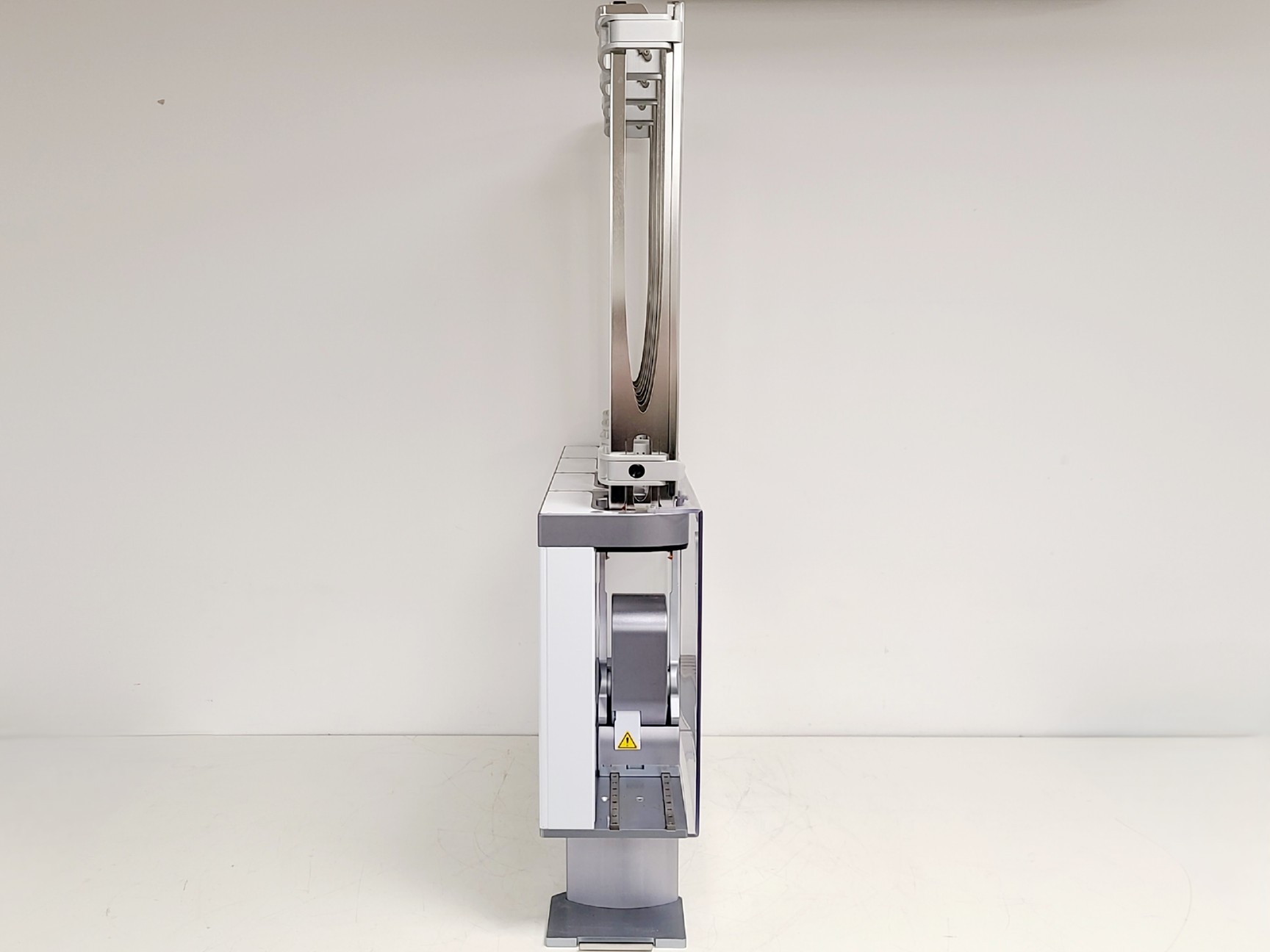 Image of Agilent Bravo Liquid Handling System w/ BenchCel 4R, Labware Minihub and More