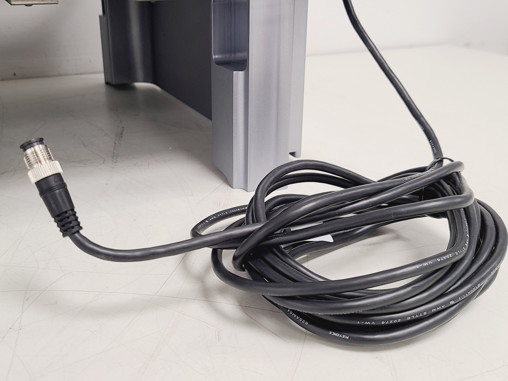 Image of Agilent Bravo Liquid Handling System w/ BenchCel 4R, Labware Minihub and More