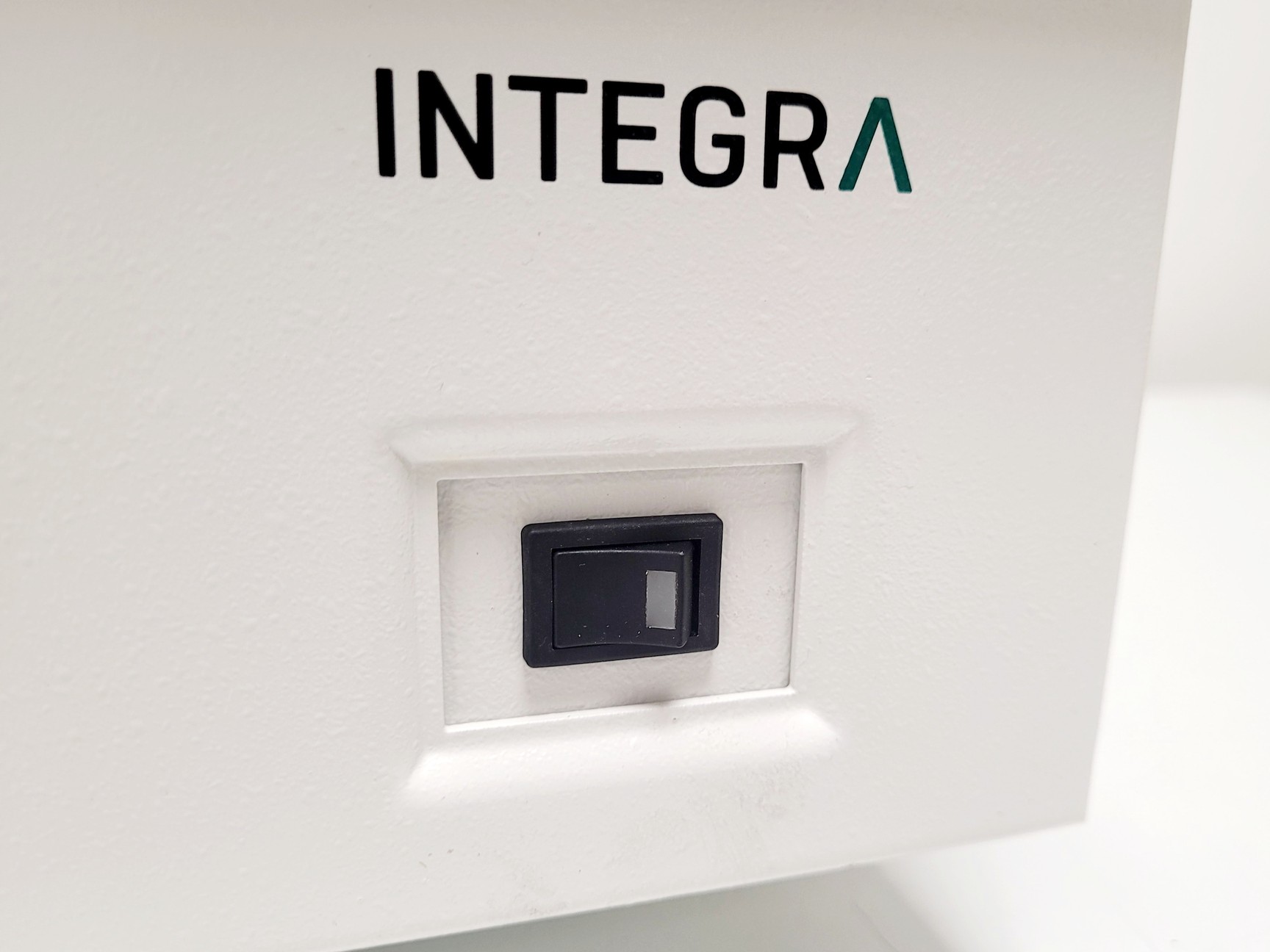 Image of Integra Viafill Dispenser & Stacker w/ 2 x Plate Stacker Short Chimneys 