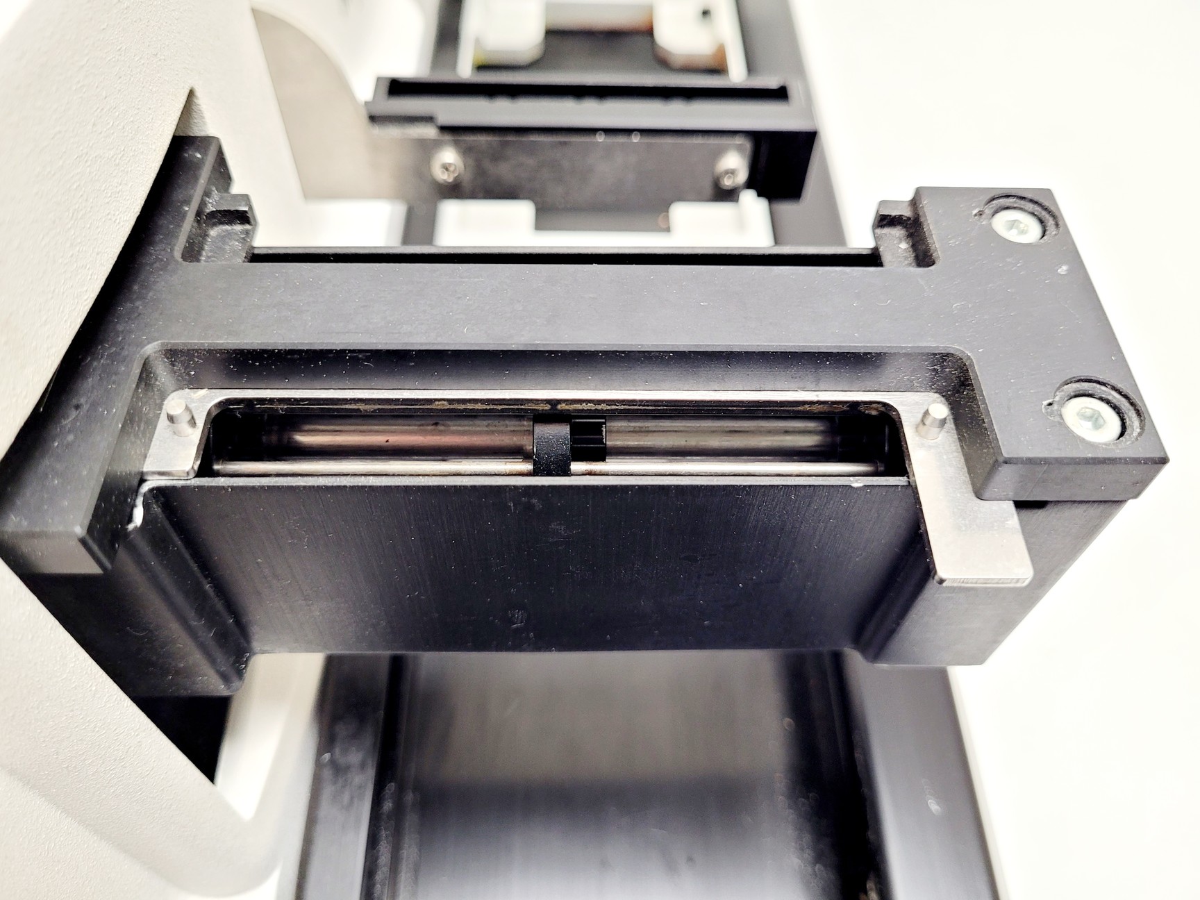 Image of Integra Viafill Dispenser & Stacker Automatic Dispenser Lab