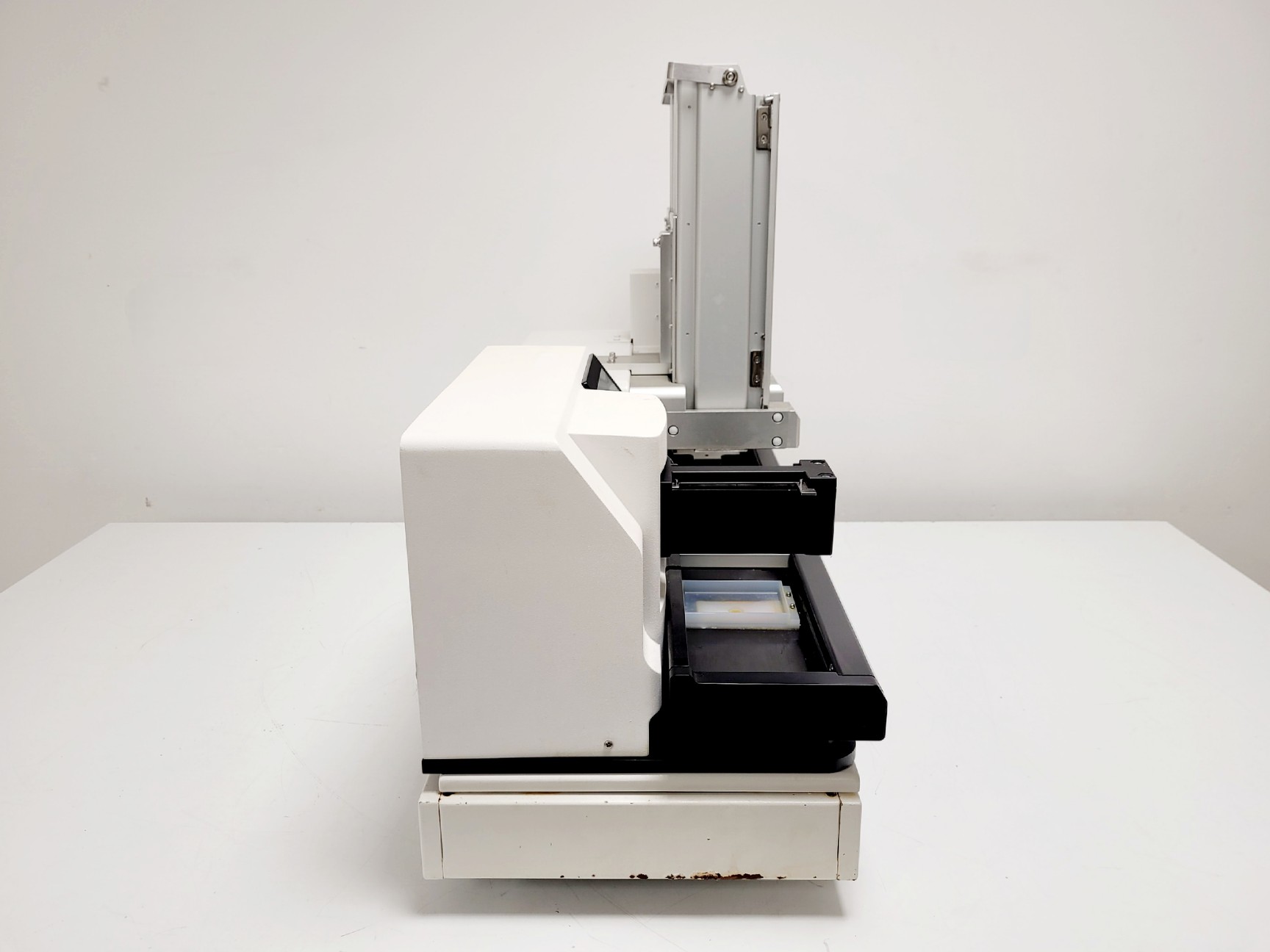 Viafill Integra Viafill Dispenser & Stacker Automatic Dispenser Lab