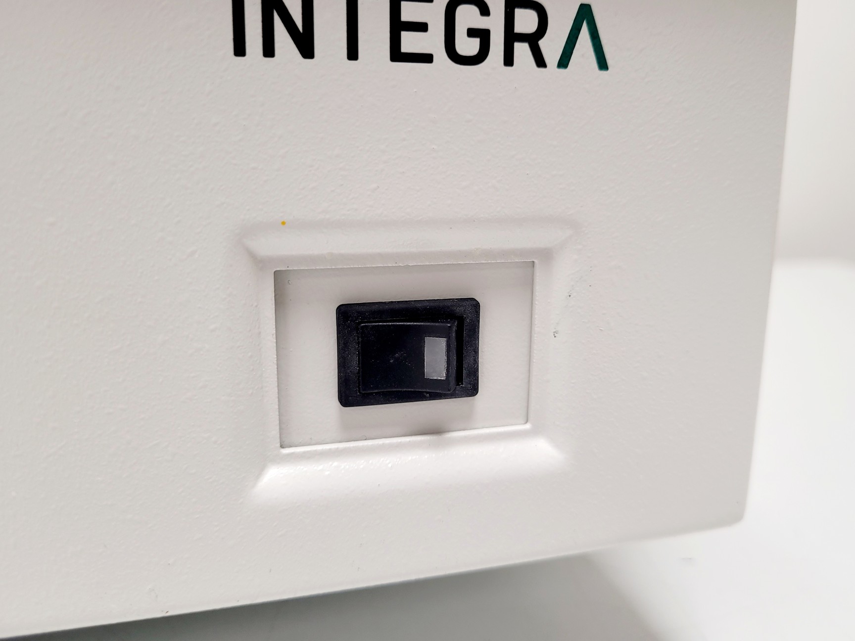 Image of Integra Viafill Dispenser & Stacker Automatic Dispenser Lab