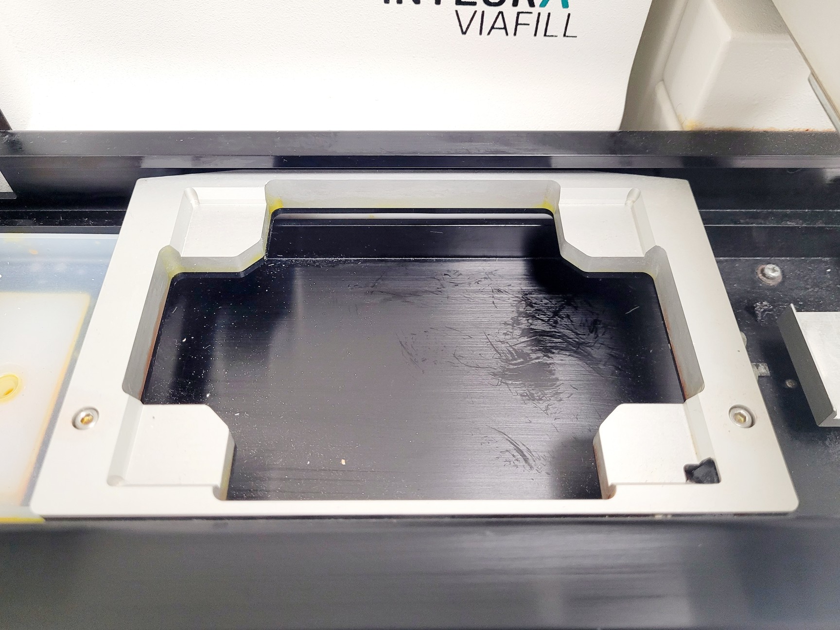 Viafill Integra Viafill Dispenser & Stacker Automatic Dispenser Lab