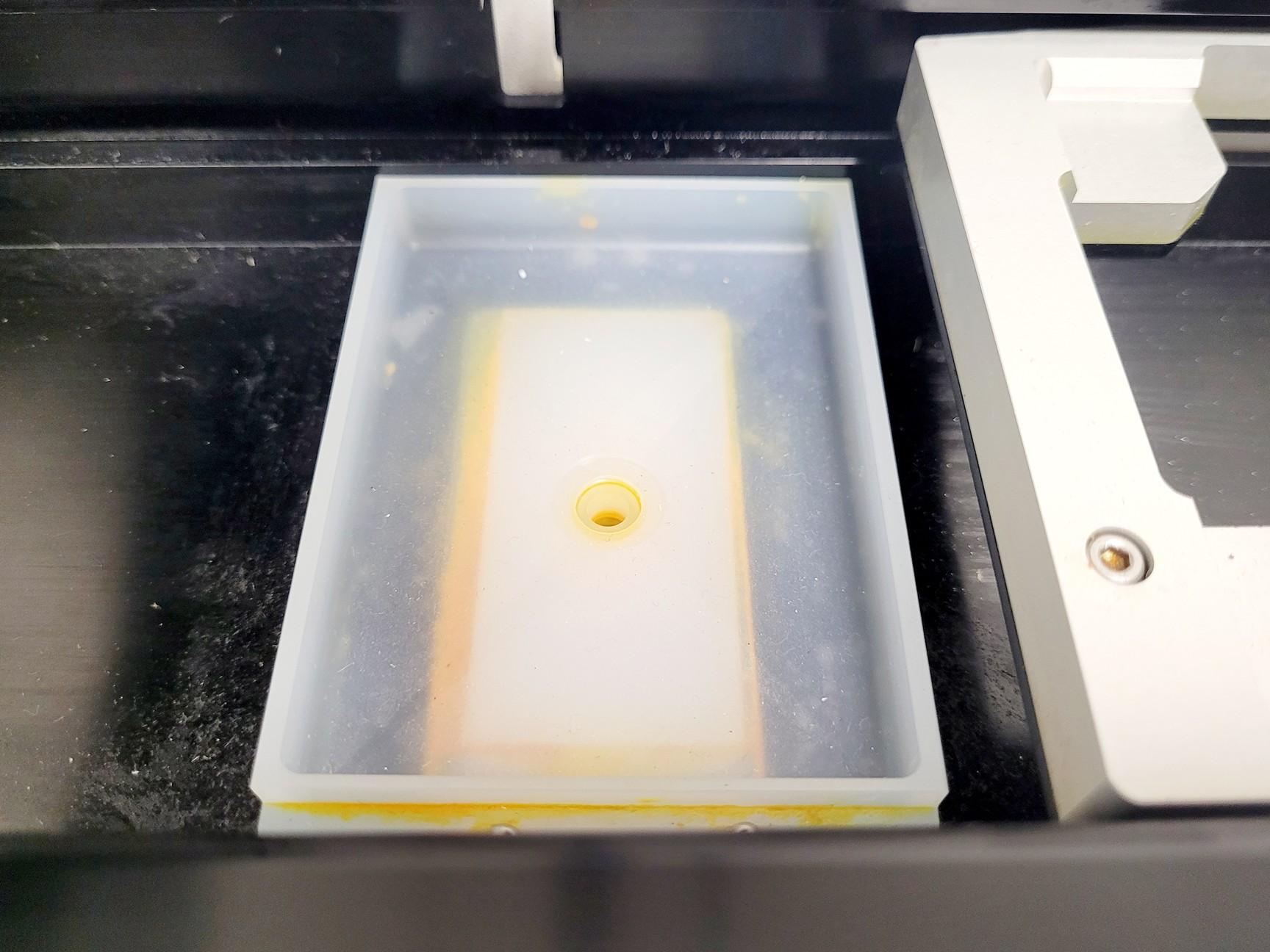 Image of Integra Viafill Dispenser & Stacker Automatic Dispenser Lab