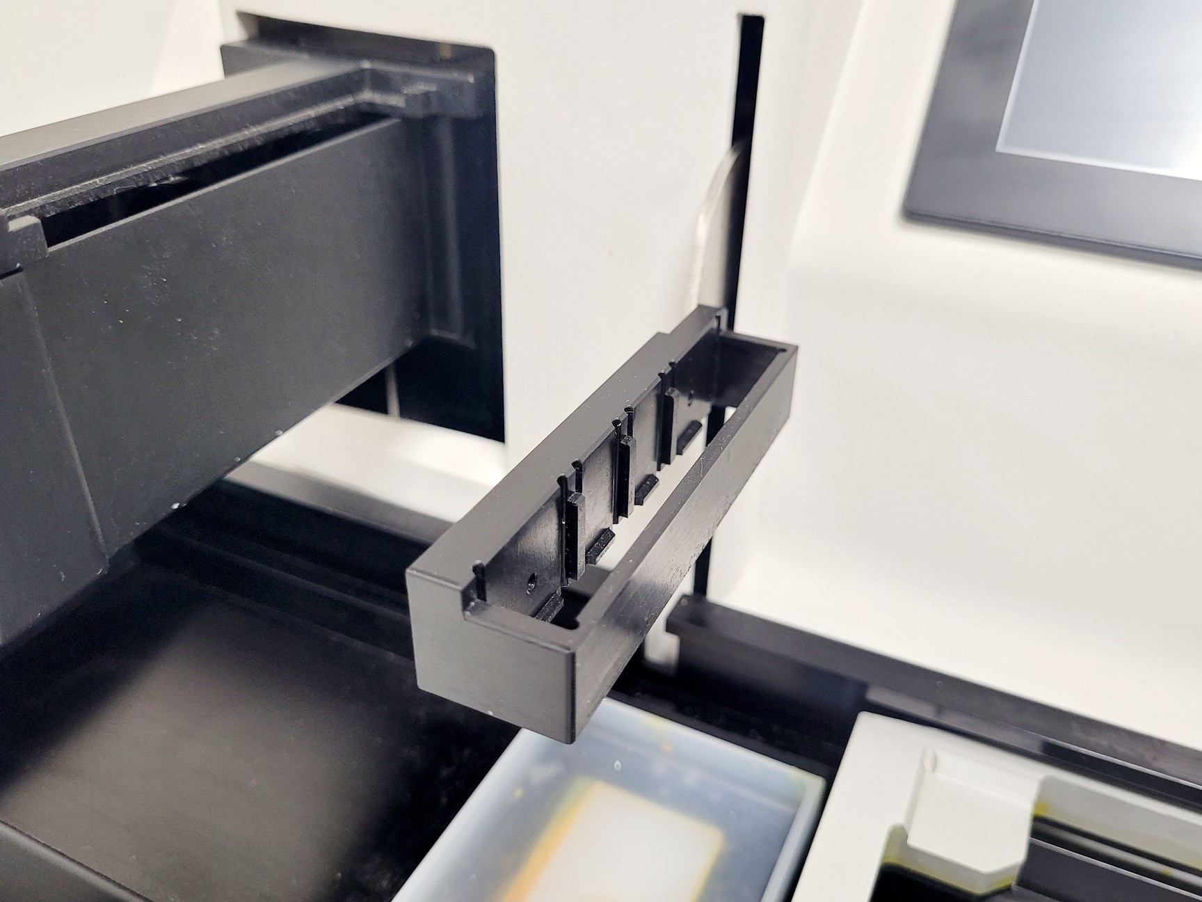 Viafill Integra Viafill Dispenser & Stacker Automatic Dispenser Lab