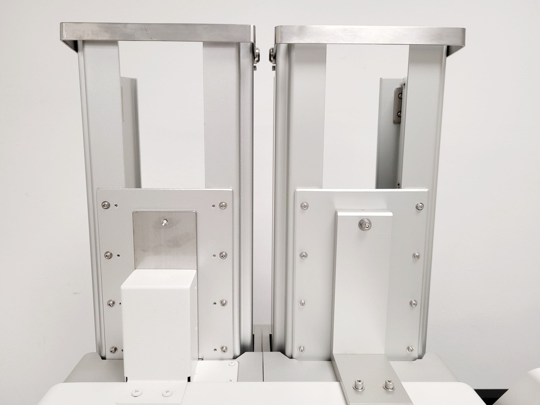 Image of Integra Viafill Rapid Reagent Dispenser & Stacker  Lab