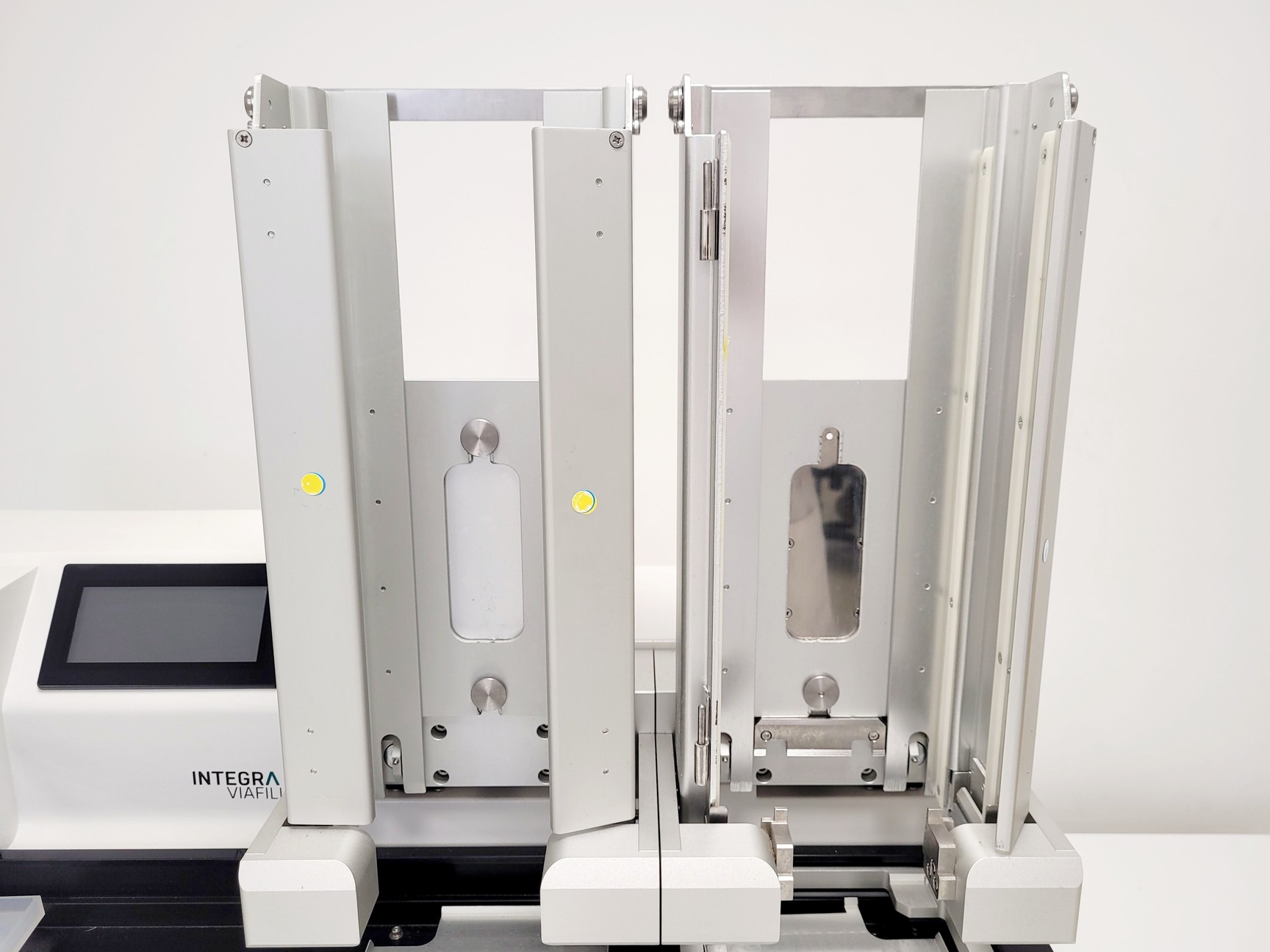 Viafill Integra Viafill Rapid Reagent Dispenser & Stacker Lab