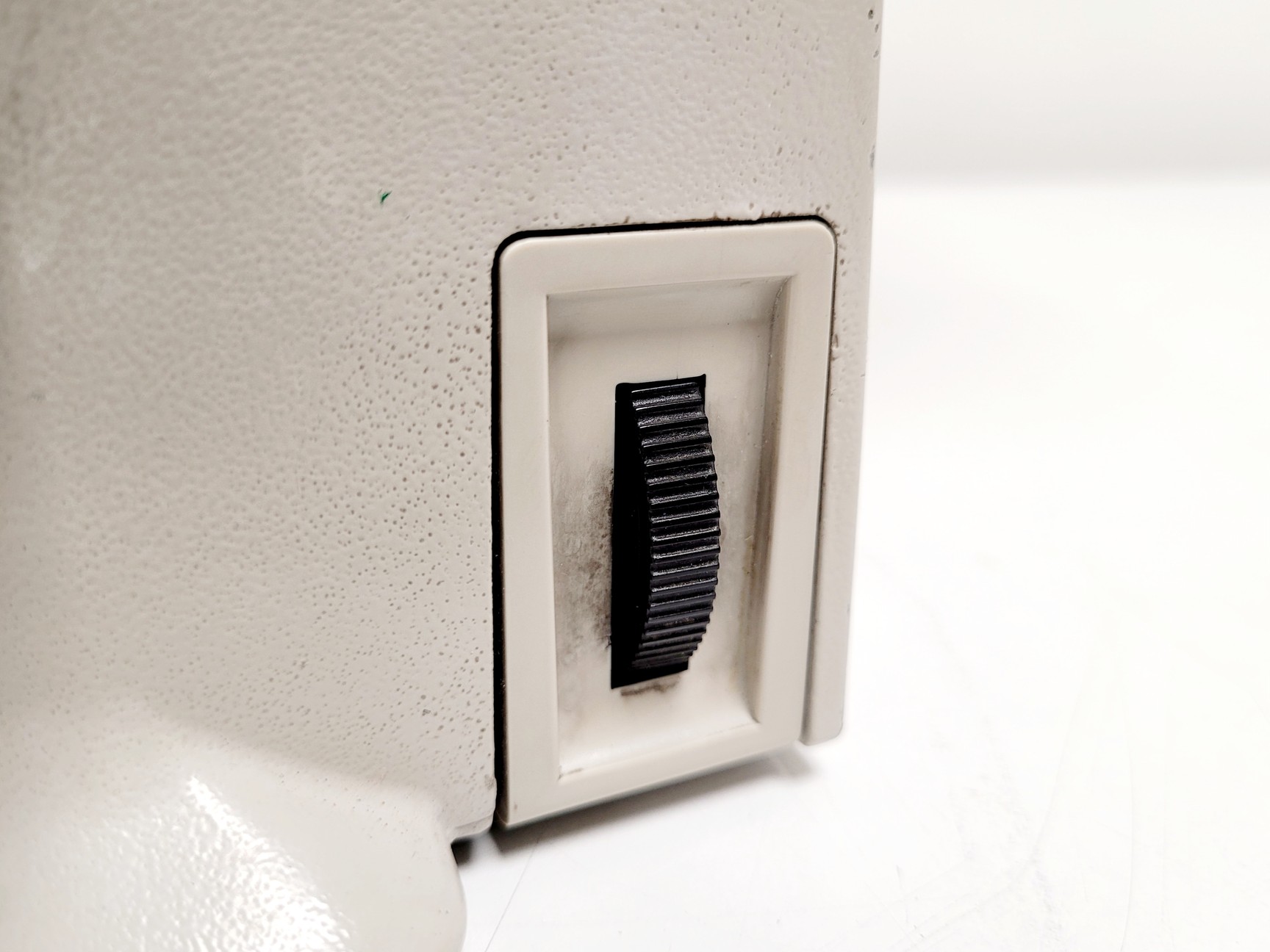 Image of Nikon TMS Inverted Microscope w/ 3 x Objectives 