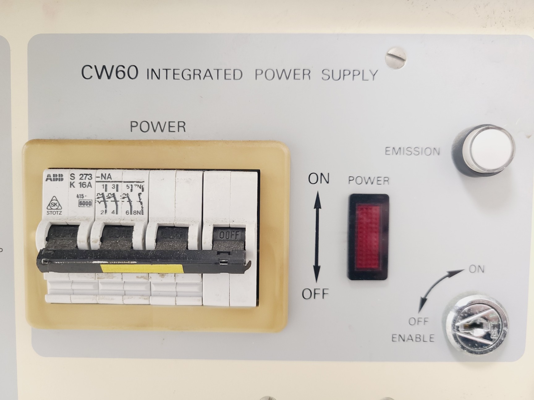 Image of Spectron Laser Systems 5L902T w/ Power Supply Lab