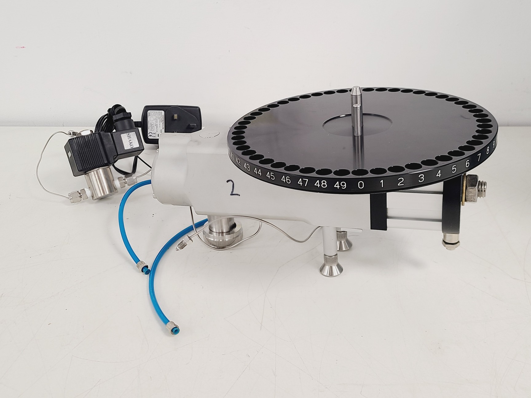 Image of Costech Instruments Elemental Combustion System Model 4010 Lab