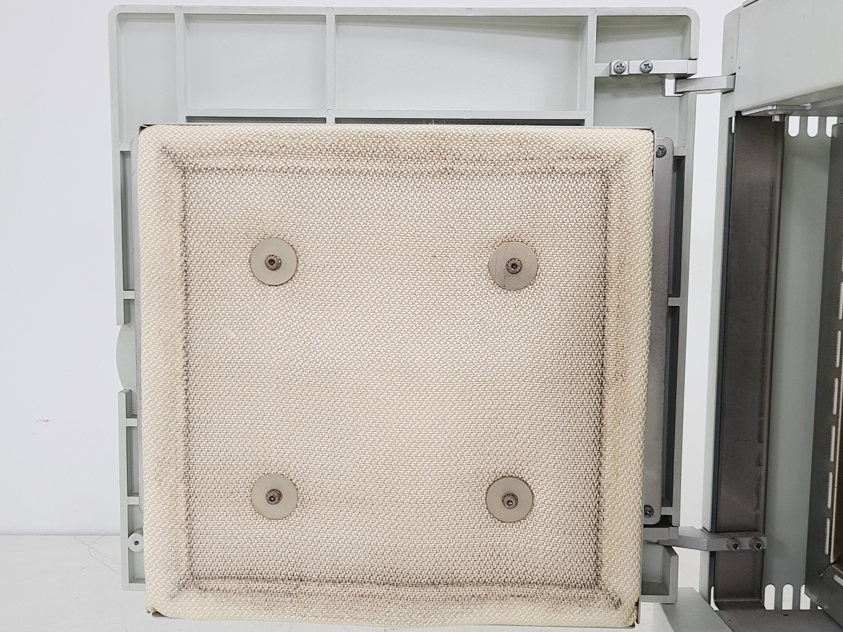 Image of Thermo Finnigan Focus GC Gas Chromatograph System Lab