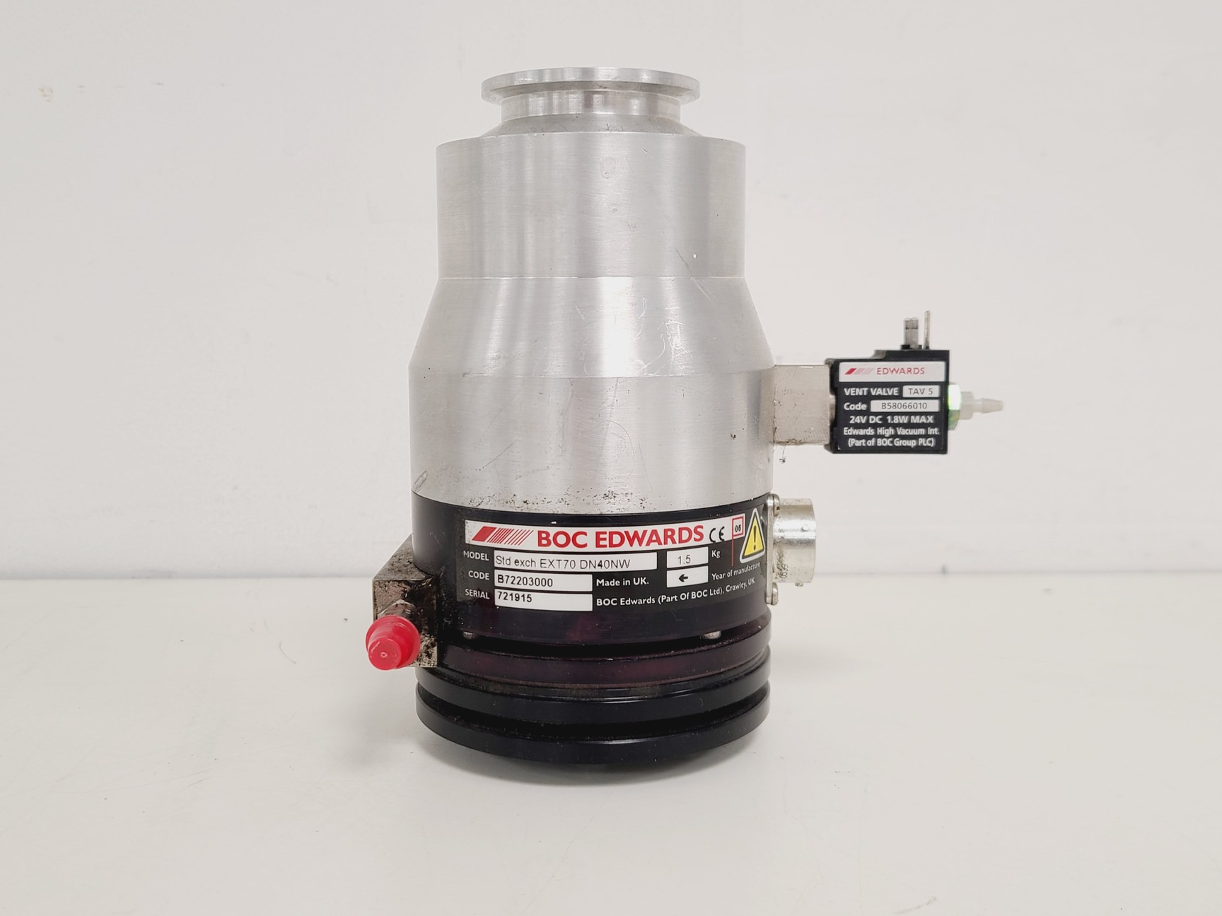 Image of BOC Edwards Std Exchange Ext70 DN40NW with Air Cooler ACX70 and Controller