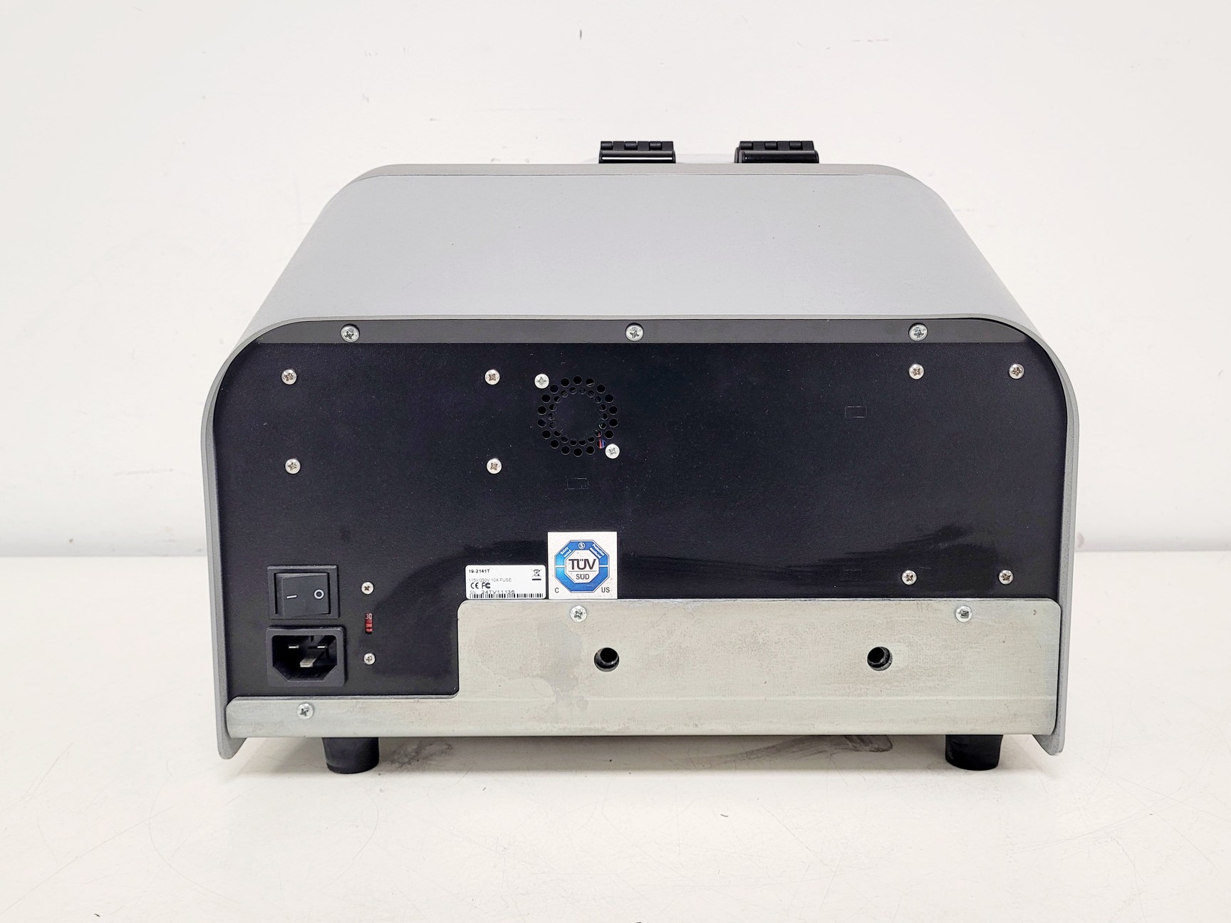 Image of Qiagen Powerlyzer 24 Homogeniser Lab