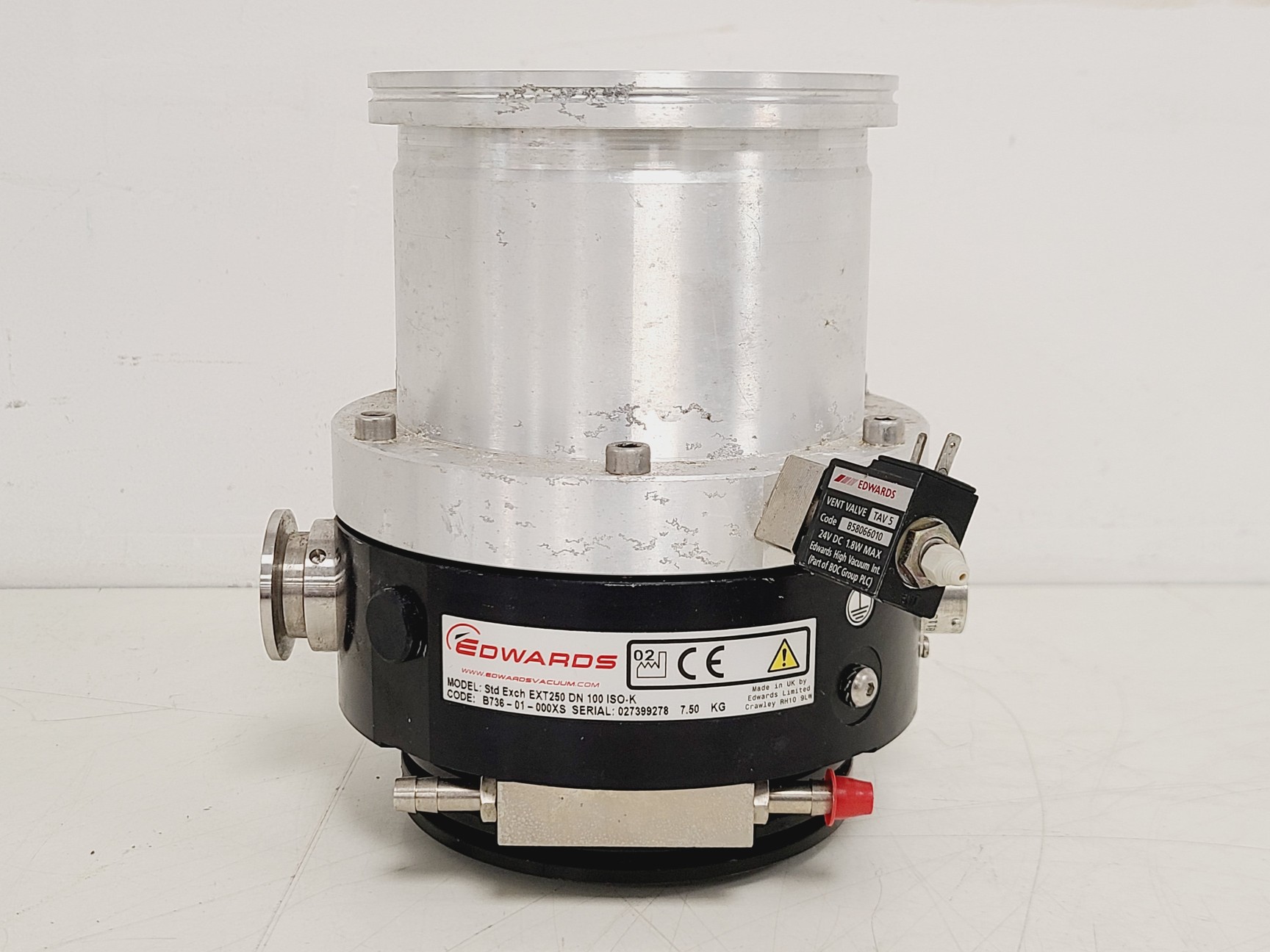 Image of Edwards Std Exchange EXT250 DN100 ISO-K and Controller