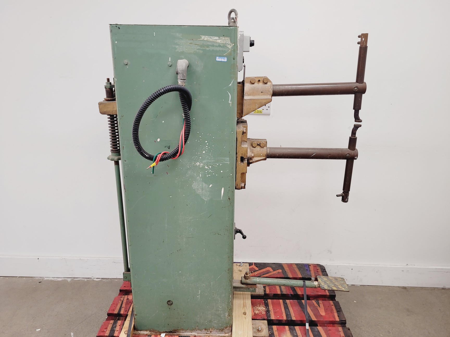 Image of British Federal 17kva Spot Welder