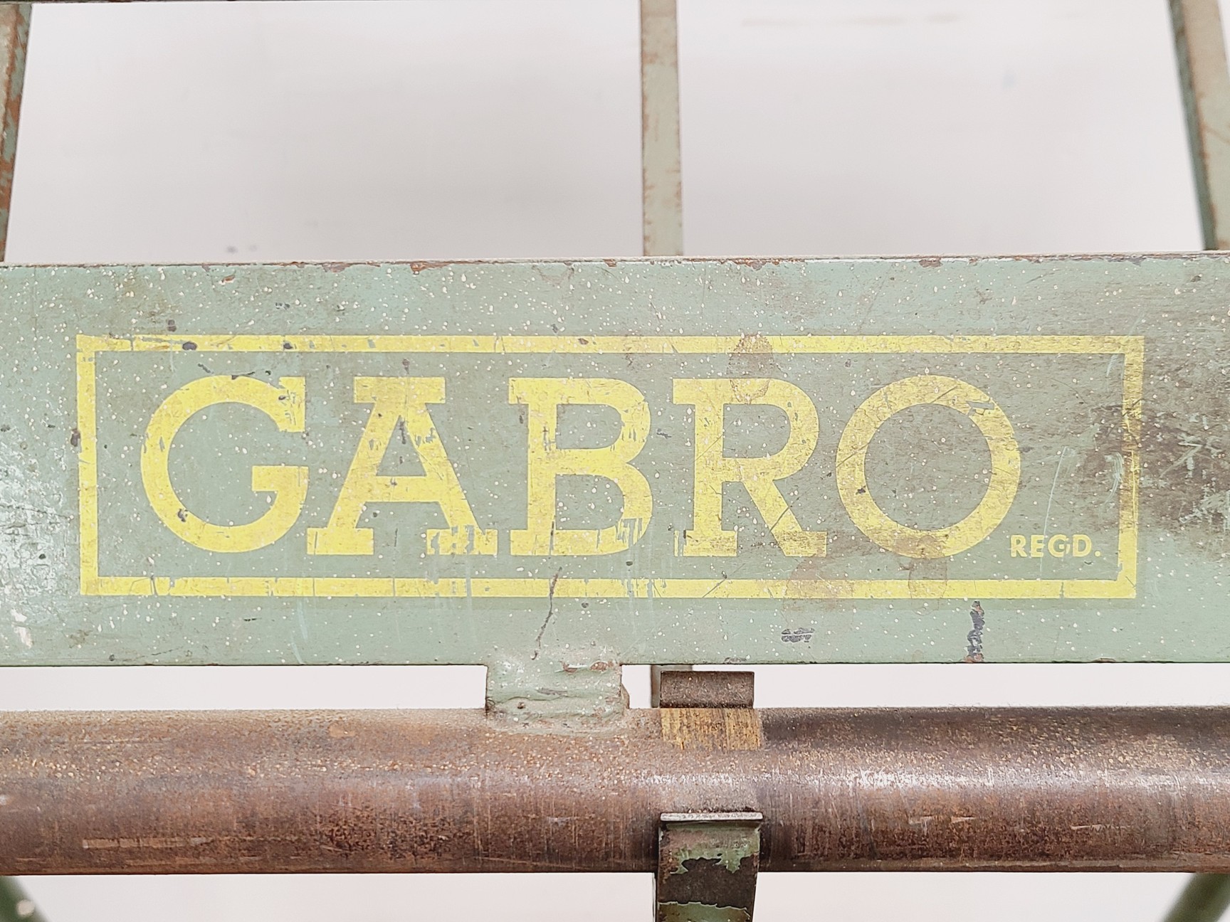 Image of Gabro Box & Pan Folder Type BF 620