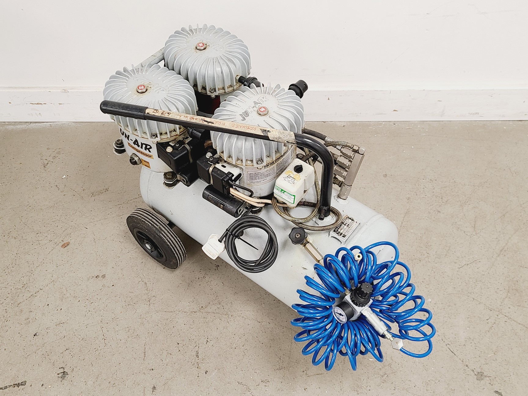 Image of Jun-Air 72437 Model 6 Compressor 50L