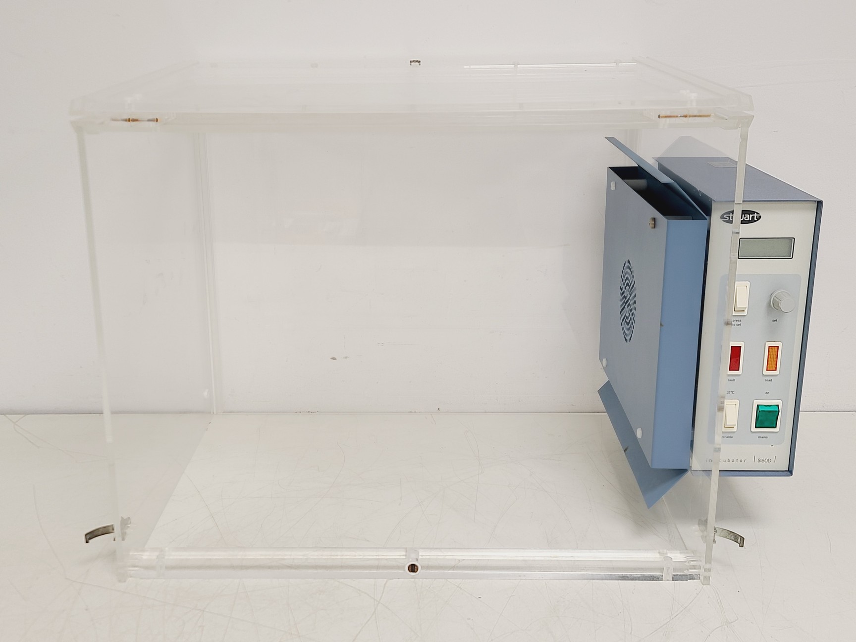 Image of Cole-Parmer Stuart SI60D Forced Air Incubator 60 L Lab 
