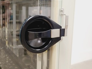 Thumbnail image of Sanyo MCO-19AIC (UV) CO2 Incubator